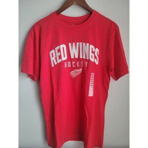 NHL Hockey Detroit Red Wings Red T Shirt M NEW